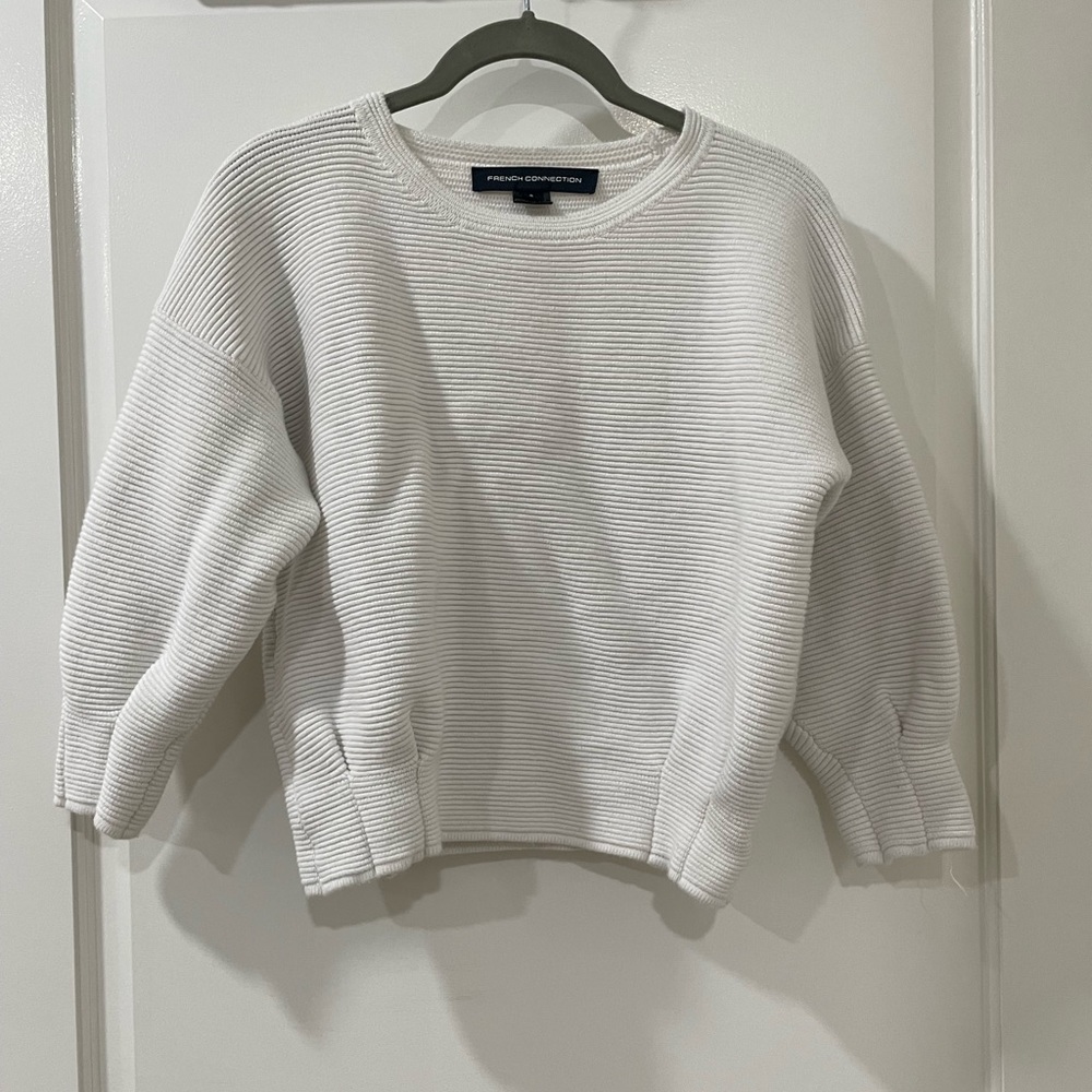 HP 🎉 French Connection Cropped Sweater